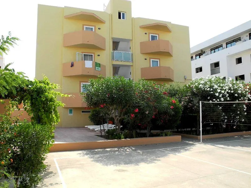 Timon 1 & 2 Hotel Es Pujols